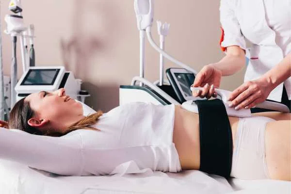 woman having body sculpting to help improve her body image and her mental health Biggleswade